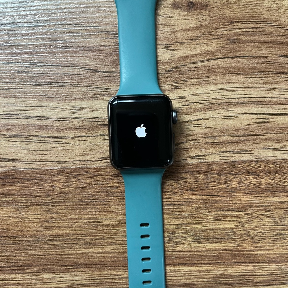 Apple Watch with Spare Bands and Charger - Picture 3 of 8